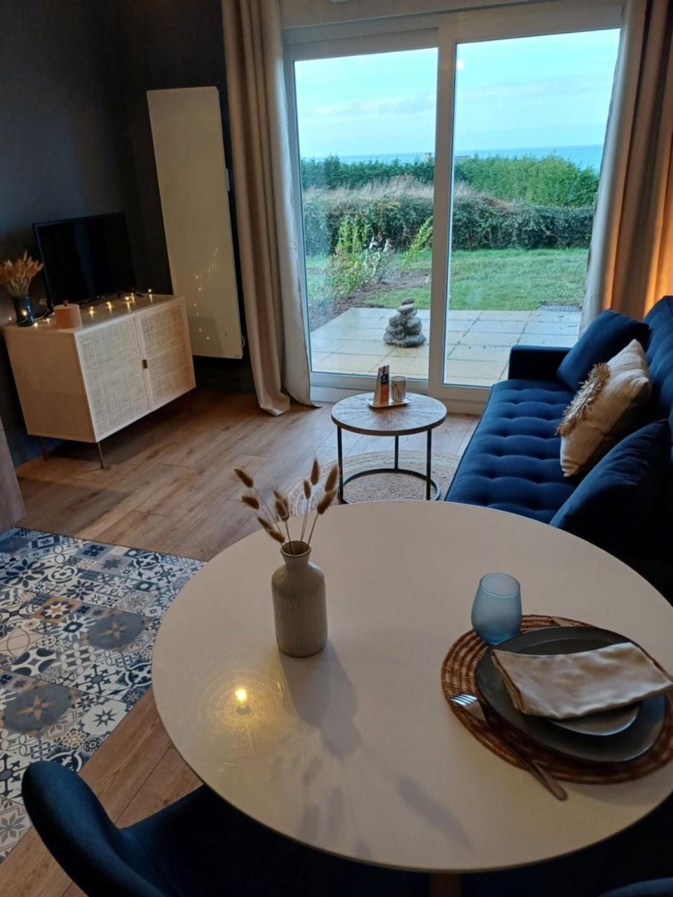 Bienvenue Au Studio L'Escale Bleue Avec Vue Mer Et Sur Le Cap Frehel Saint-Cast-le-Guildo Εξωτερικό φωτογραφία